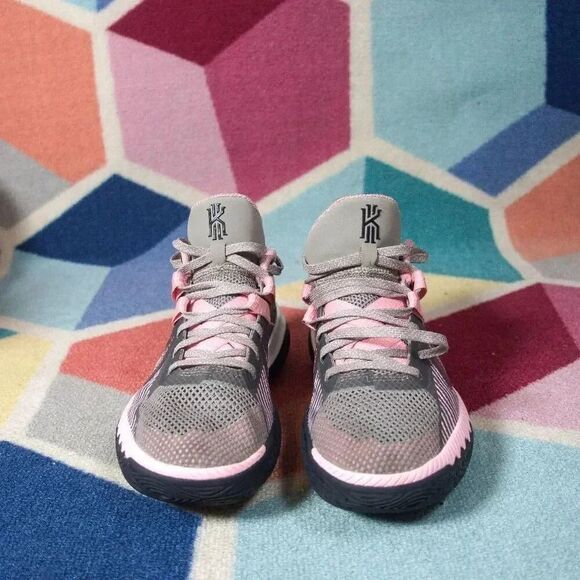 Nike Kyrie Flytrap V Moon‎ Fossil Pink Gaze Size 5.5 main image 4